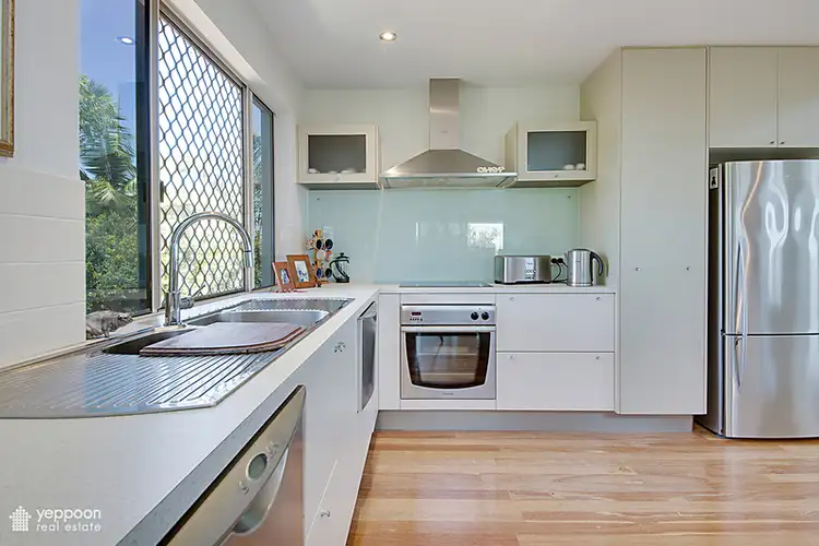 Seventh view of Homely house listing, 5 Pacific Vista Close, Pacific Heights QLD 4703