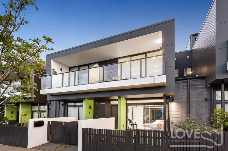 3B Carlisle Street