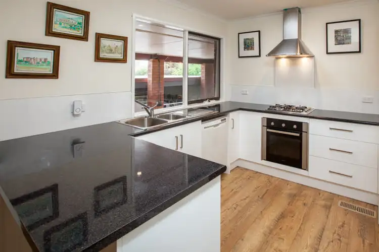 Second view of Homely house listing, 4 Cook Place, Wodonga VIC 3690