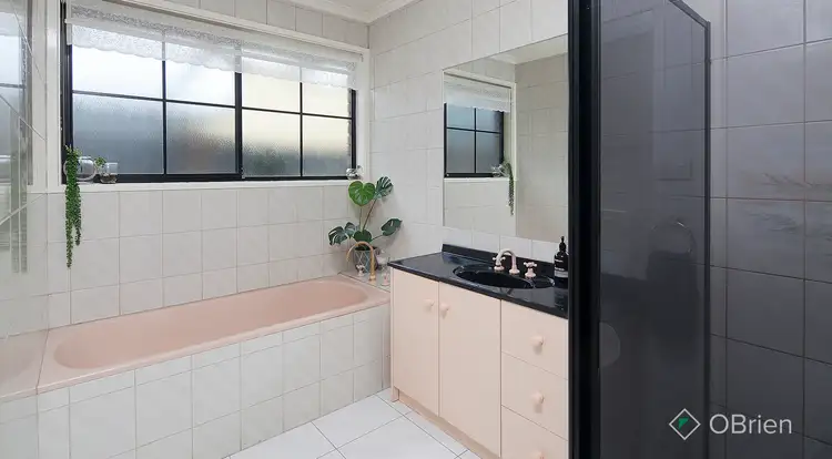 Sixth view of Homely house listing, 3 Collett Rise, Endeavour Hills VIC 3802
