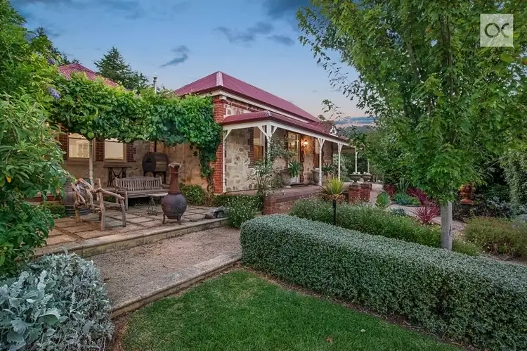 9 Lampert Road, Crafers SA 5152