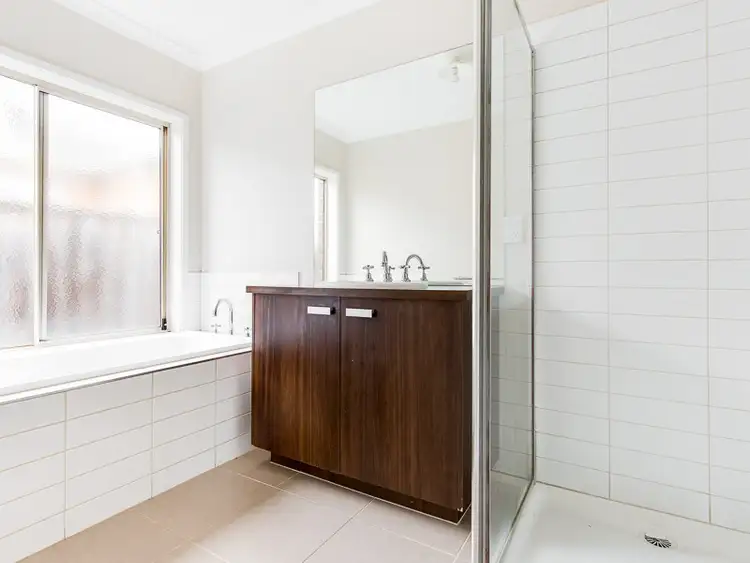 Sixth view of Homely house listing, 5 Ebony Way, Tarneit VIC 3029