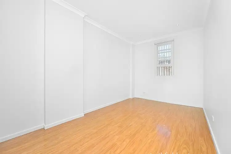 Fourth view of Homely apartment listing, 3/676 Botany Road, Alexandria NSW 2015