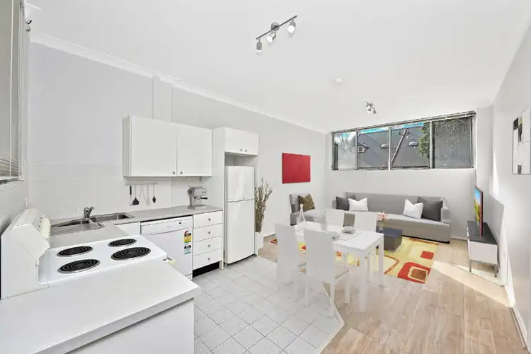 Main view of Homely unit listing, 8/19-23 Forbes Street, Woolloomooloo NSW 2011