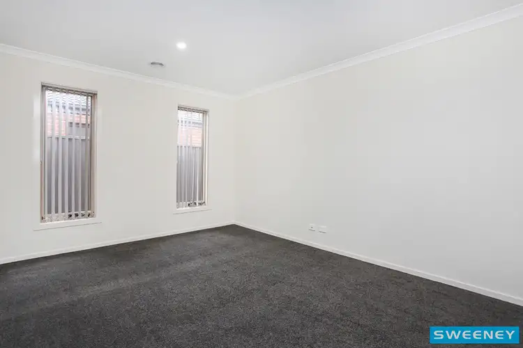 Fifth view of Homely house listing, 98 City Vista Court, Plumpton VIC 3335