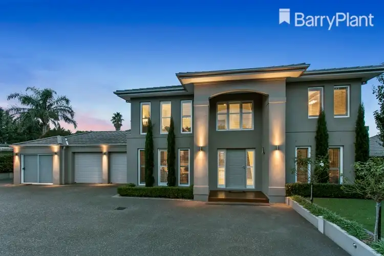 142 Greaves Road, Narre Warren South VIC 3805