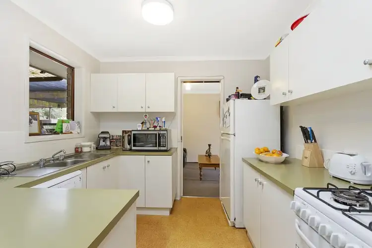 Fifth view of Homely house listing, 10 Wiltshire Crescent, Wodonga VIC 3690