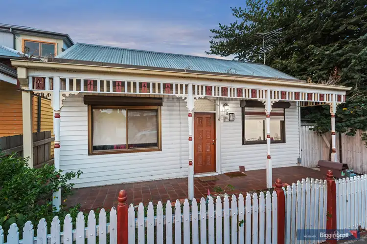 10 Junction Street, Seddon VIC 3011