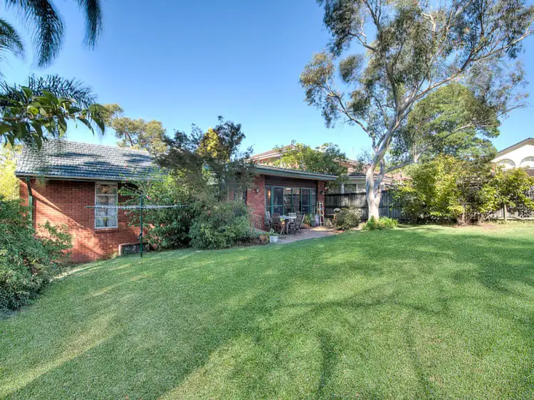 4 Larchmont Avenue, Killara NSW 2071