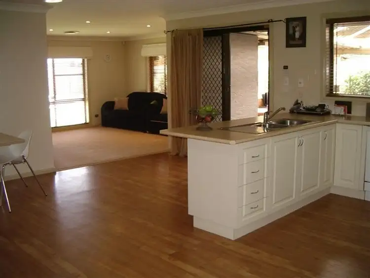 Sixth view of Homely house listing, 35 St Andrews Drive, Dubbo NSW 2830