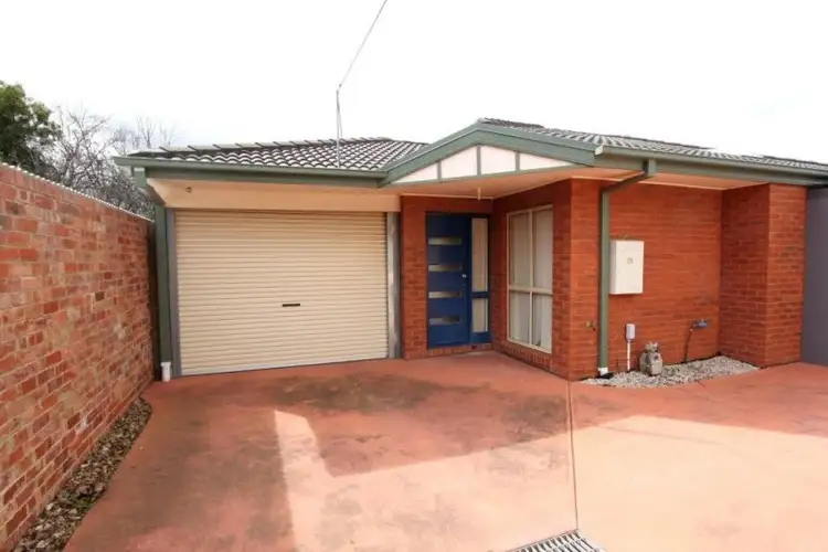 2/44 Huddersfield Road, Deer Park VIC 3023