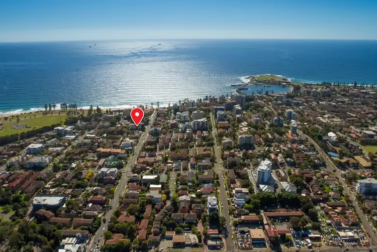 Second view of Homely unit listing, 5/16 Bourke Street, North Wollongong NSW 2500