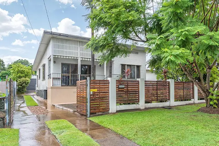 10 Cross Street, Mitchelton QLD 4053