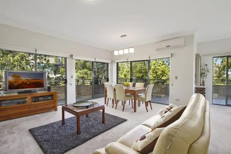 601/3-5 Clydesdale Place, Pymble NSW 2073