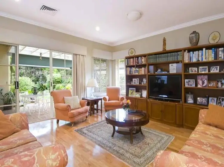 Main view of Homely villa listing, 17/11-15 Curagul Road, North Turramurra NSW 2074