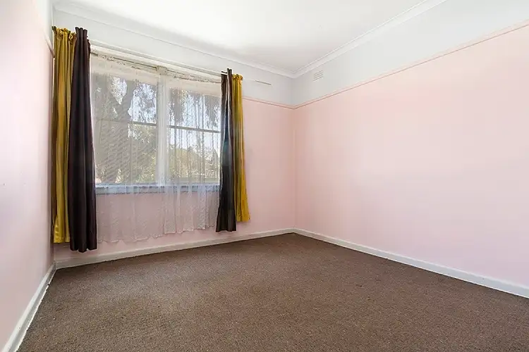 Fifth view of Homely house listing, 2 Louis Street, Long Gully VIC 3550