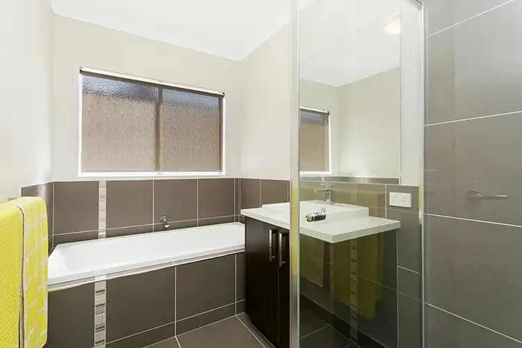 Fifth view of Homely house listing, 20 Eamont Court, Strathfieldsaye VIC 3551