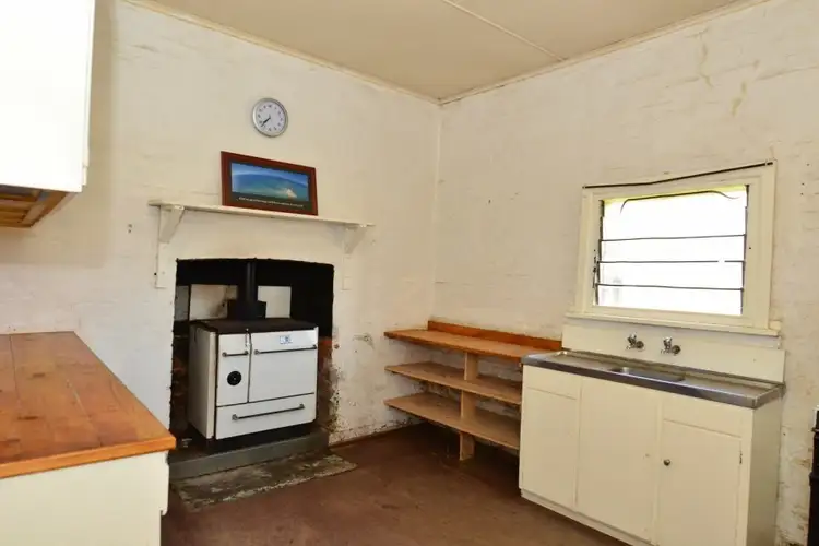 Sixth view of Homely house listing, 8 Diffey Road, Beechworth VIC 3747