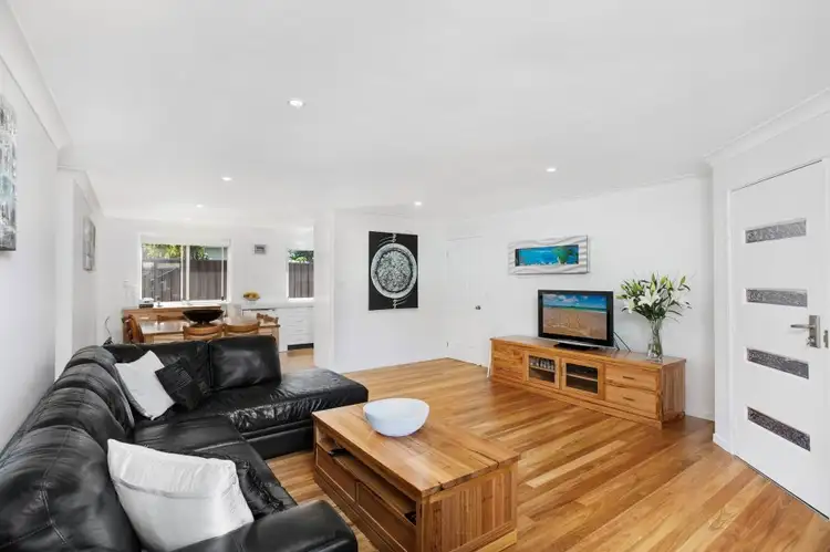 2/8 Henrietta Street, Towradgi NSW 2518