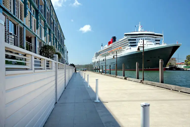 541/6 Cowper Wharf Road, Woolloomooloo NSW 2011