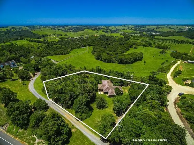 16 Browns Crescent, Mcleods Shoot NSW 2479