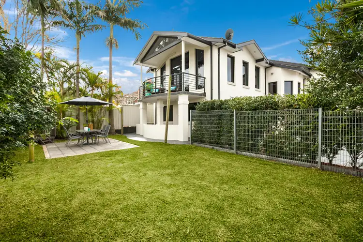 64 St Johns Avenue, Mangerton NSW 2500