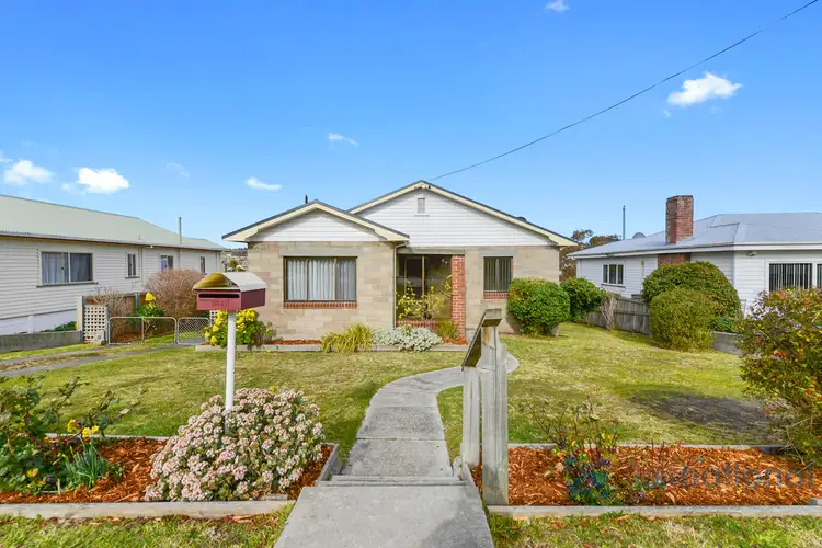 9 Edinburgh Crescent, Goodwood TAS 7010