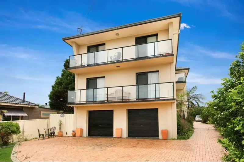 Main view of Homely unit listing, 5/6 Murranar Road, Towradgi NSW 2518
