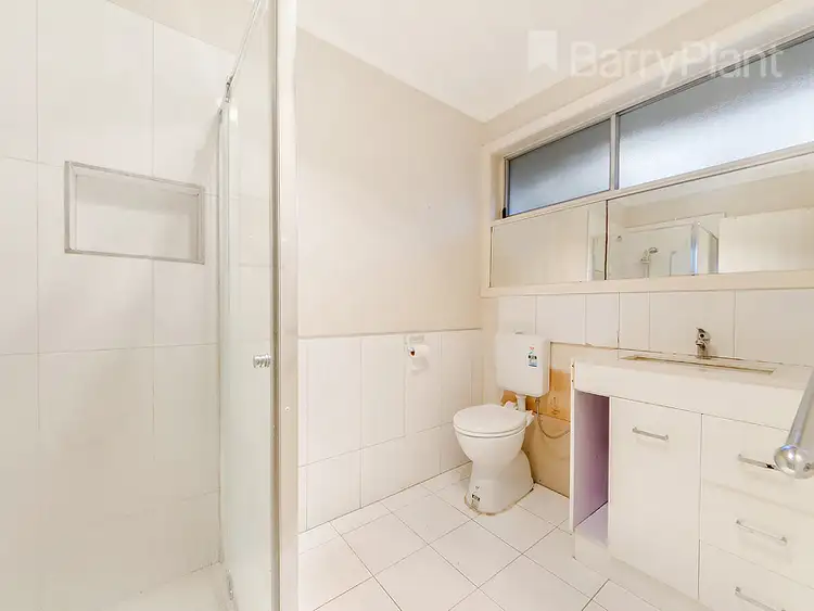 Fifth view of Homely house listing, 3 Chestnut Drive, St Albans VIC 3021