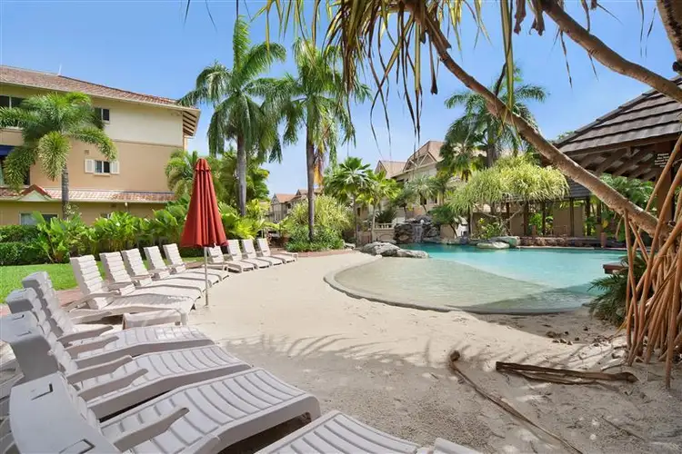 1007/2 Greenslopes Street, Cairns North QLD 4870