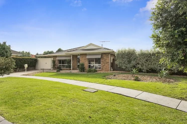 Second view of Homely house listing, 9 Hawthorn Drive, Hoppers Crossing VIC 3029