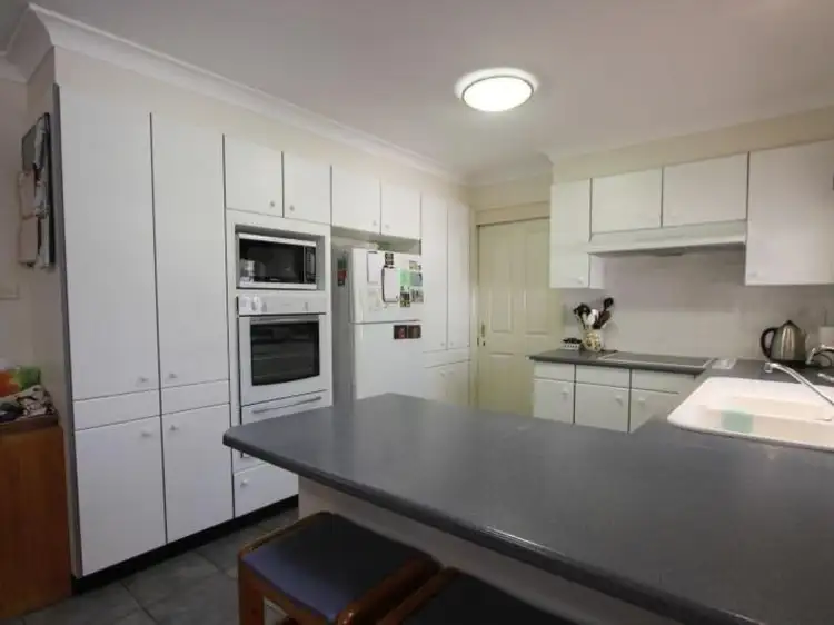 Fifth view of Homely house listing, 33 Ballanya Avenue, Goulburn NSW 2580