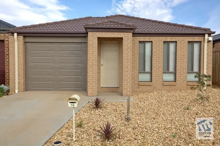 10 Pittos Avenue, Brookfield VIC 3338