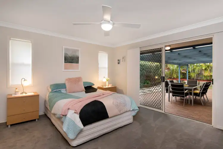 Fifth view of Homely house listing, 59 Amersham Crescent, Carindale QLD 4152