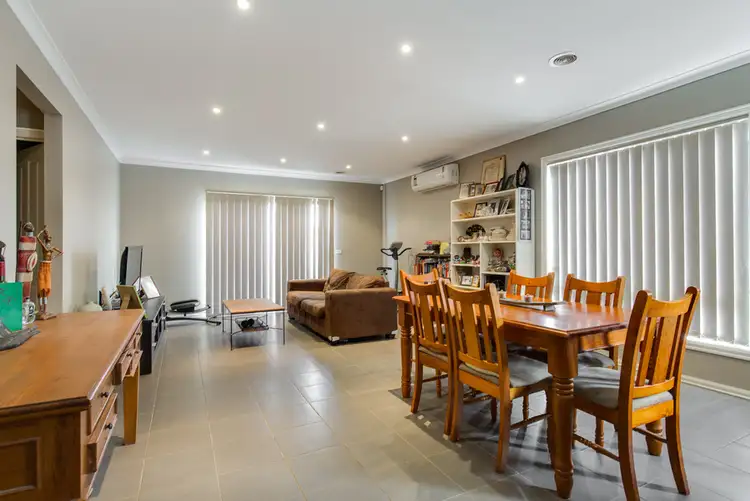 Fifth view of Homely house listing, 7 Galeff Avenue, Truganina VIC 3029