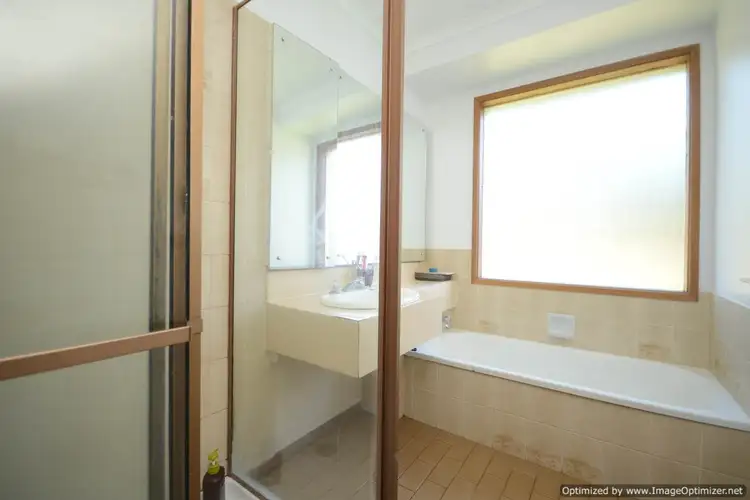 Sixth view of Homely house listing, 5 Reid Street, Bairnsdale VIC 3875