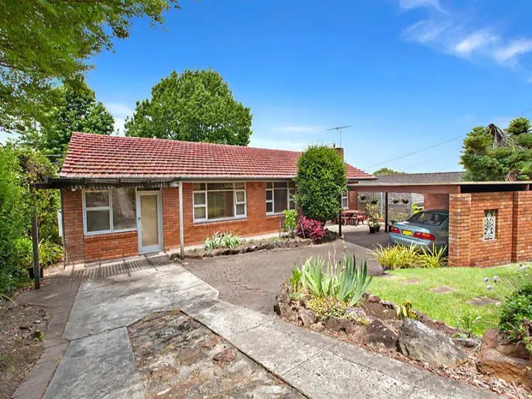 30 Richmond Avenue, St Ives NSW 2075