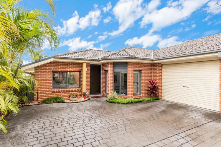 Second view of Homely villa listing, 2/3 Quest Avenue, Yowie Bay NSW 2228
