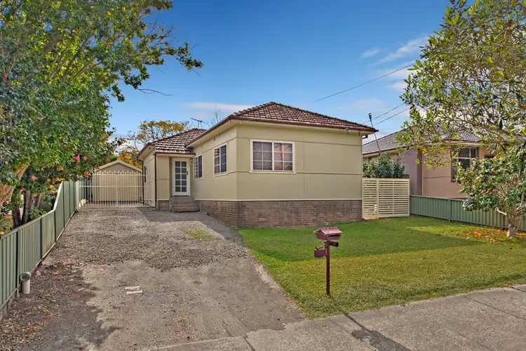 3 Excelsior Avenue, Belfield NSW 2191