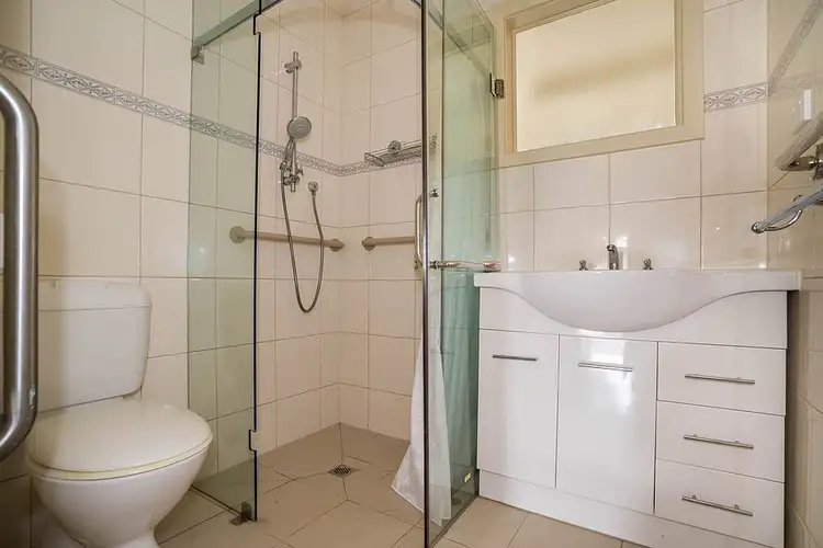 Fifth view of Homely unit listing, 1/38 Pine Crescent, Boronia VIC 3155