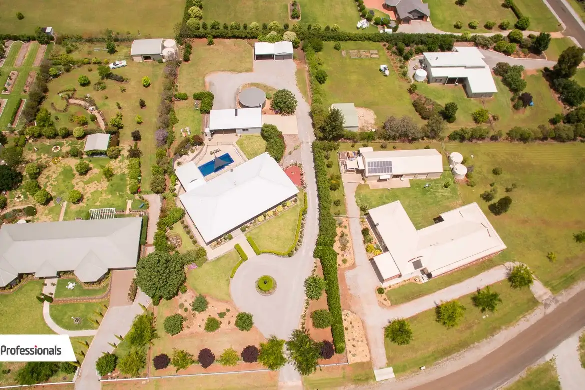 Main view of Homely house listing, 15 Daintree Circuit, Tamworth NSW 2340