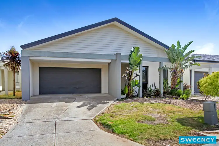 Second view of Homely house listing, 39 Belleville Close, Burnside Heights VIC 3023