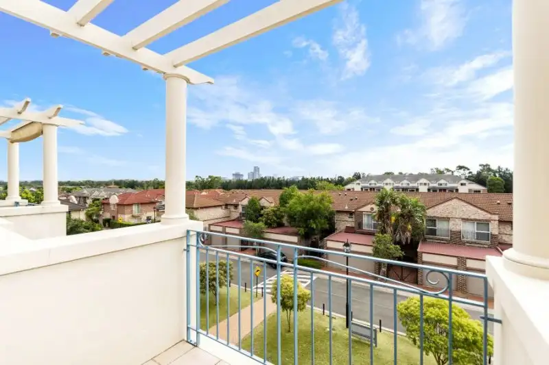 Main view of Homely unit listing, 12/9 Thorpe Avenue, Liberty Grove NSW 2138