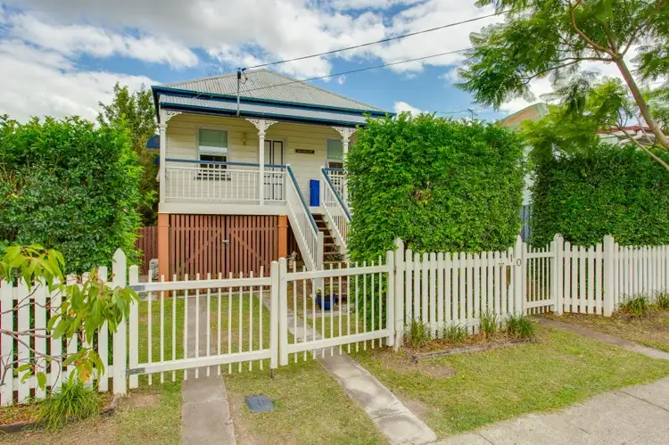 10 Inwood Street, Wooloowin QLD 4030