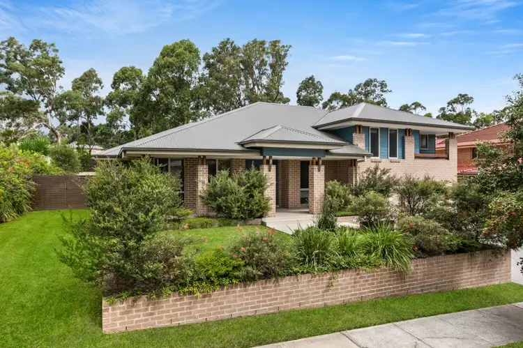 13 Norman Clark Crescent, Horsley NSW 2530