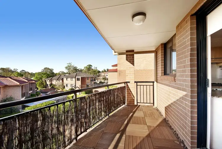 Unit 25/49 Dobson Crescent, Baulkham Hills NSW 2153