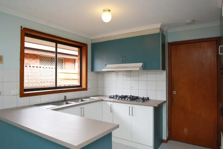 Fifth view of Homely unit listing, 1/52 Pinnaroo Circuit, Meadow Heights VIC 3048