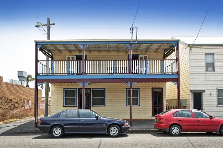 19 Mitchell Street, Stockton NSW 2295