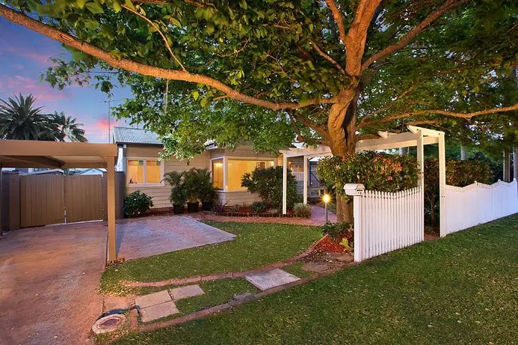 18 Collins Street, North Narrabeen NSW 2101