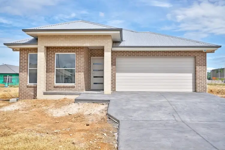 39 Millman Road, Spring Farm NSW 2570